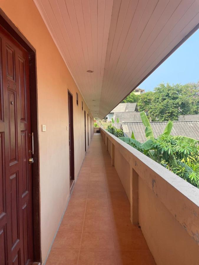 Bank Guesthouse Haad Rin Exterior foto