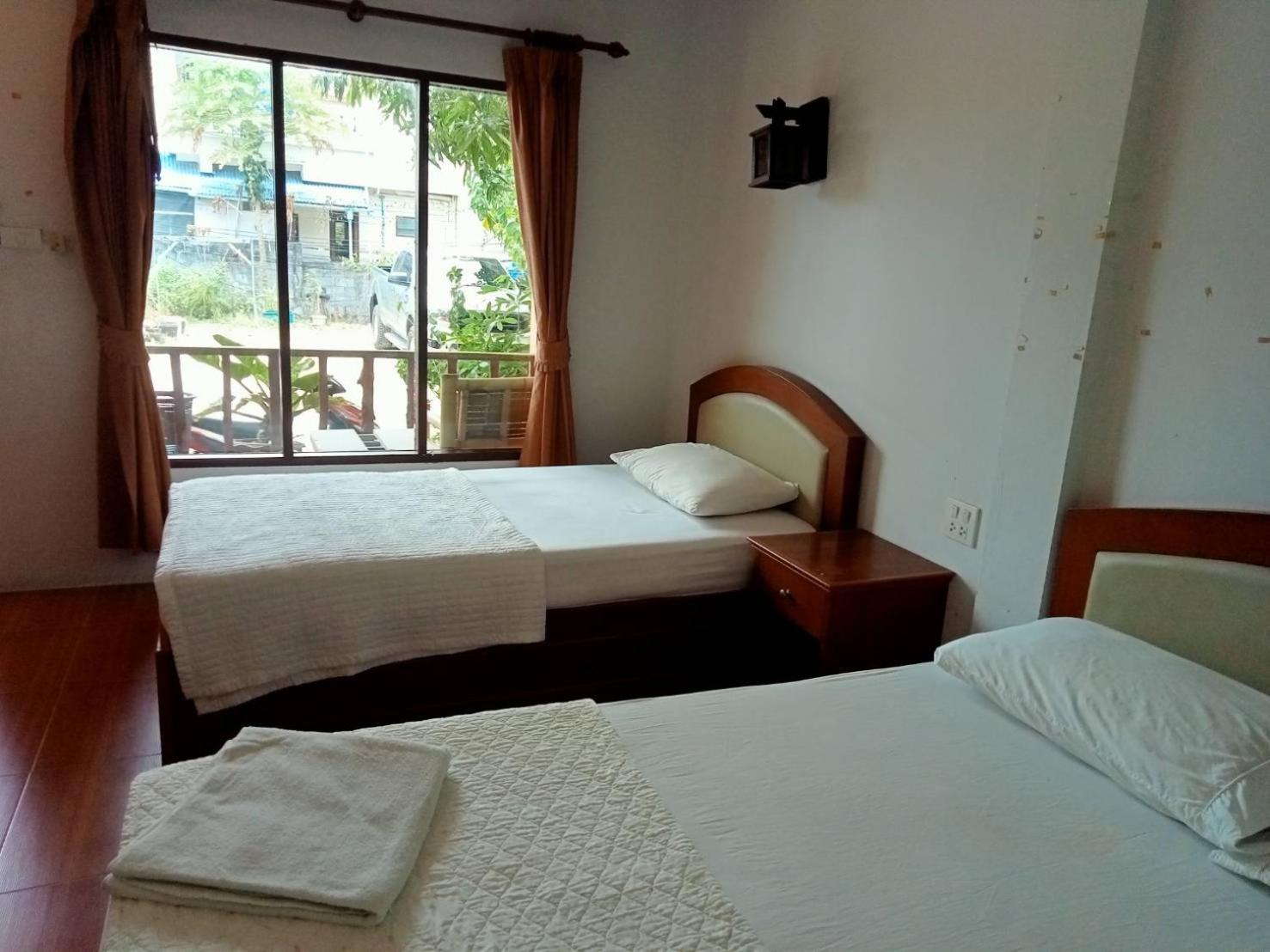 Bank Guesthouse Haad Rin Exterior foto
